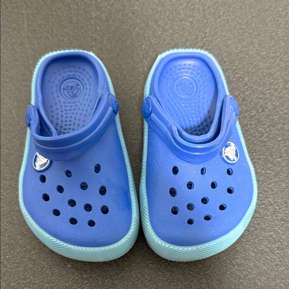Kids Blue Crocs - Picture 1 of 2